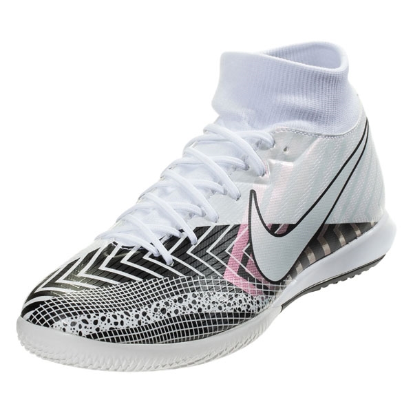 indoor mercurial superfly