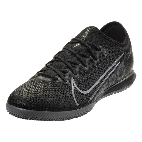 nike mercurial vapor i